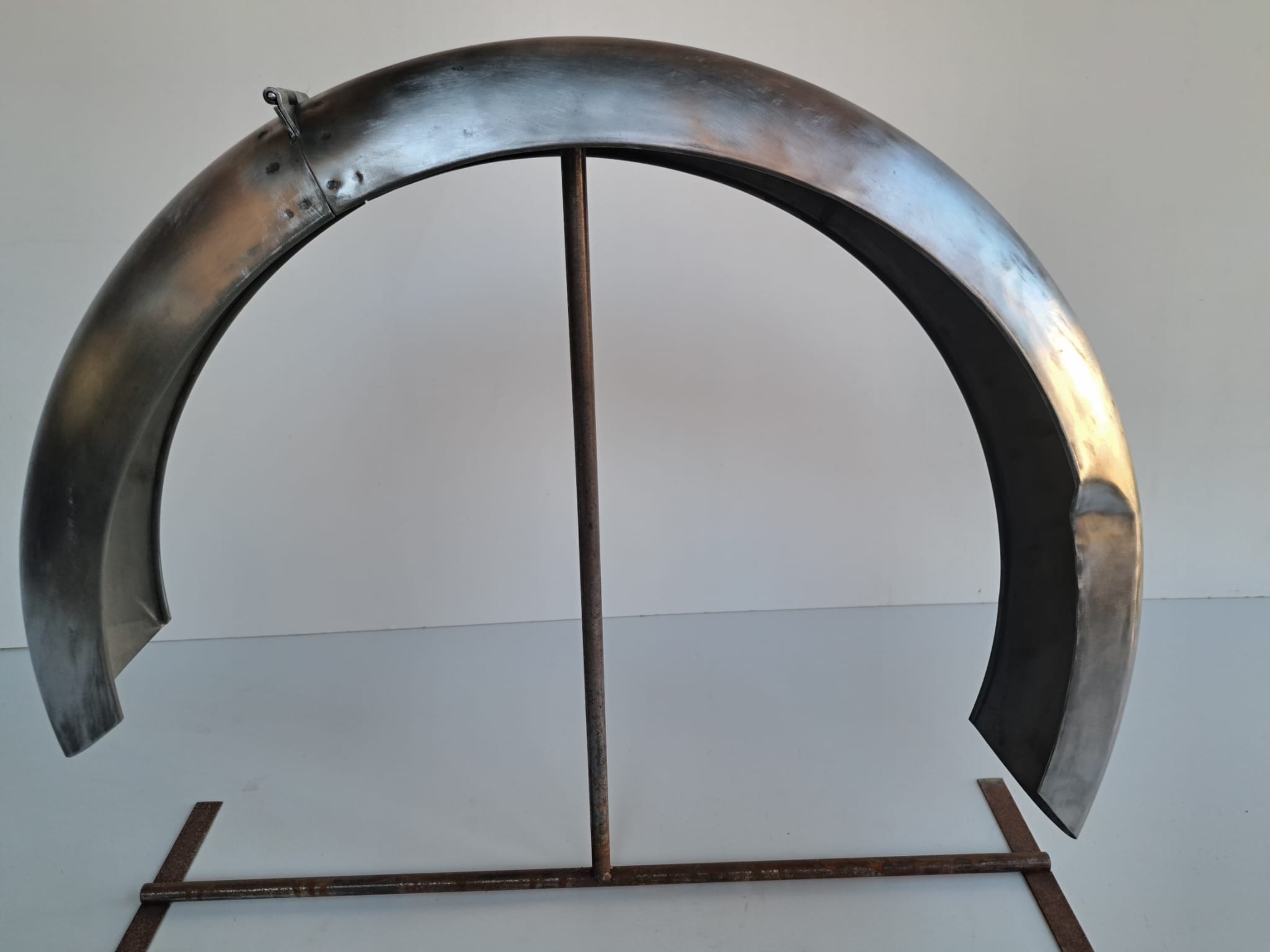 Jawa 250/350 Janeček (1946–1947) — zadní blatník