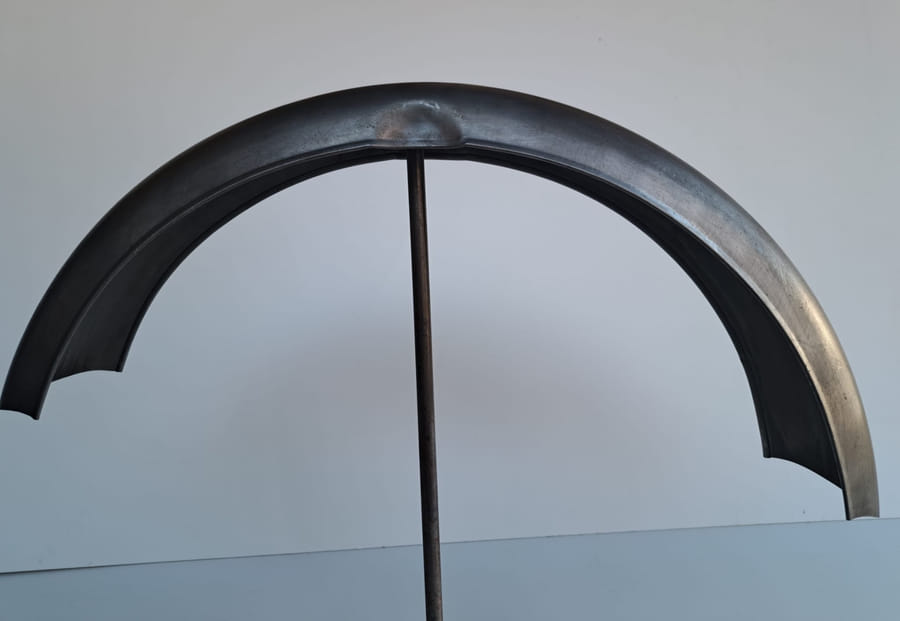 Jawa 250/350 Pérák (1948–1954) — přední blatník